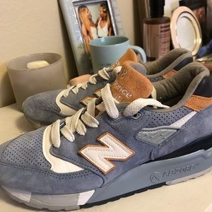 New balance shoes worn once